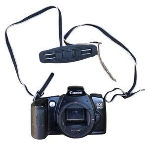 CANON EOS3000 35mm Film Camera Body Only Untested